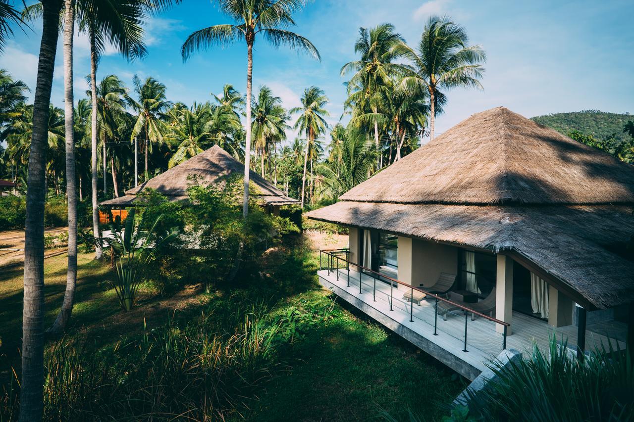 Le Motu Hotel Taling Ngam Beach Exterior foto